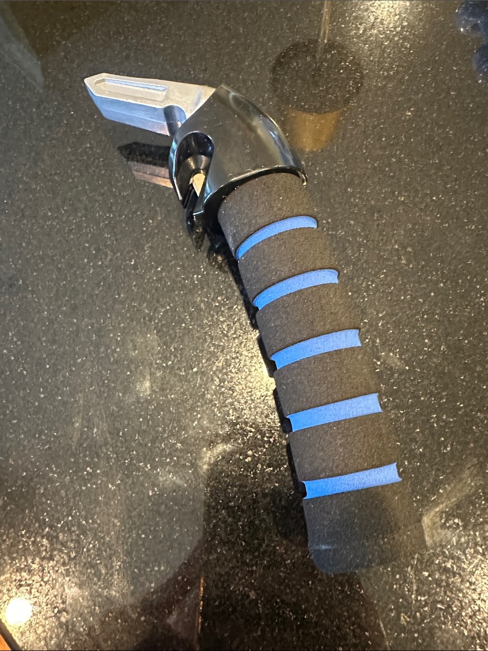 Amazon Black and Blue Foam Handle Grip car tool for elderly